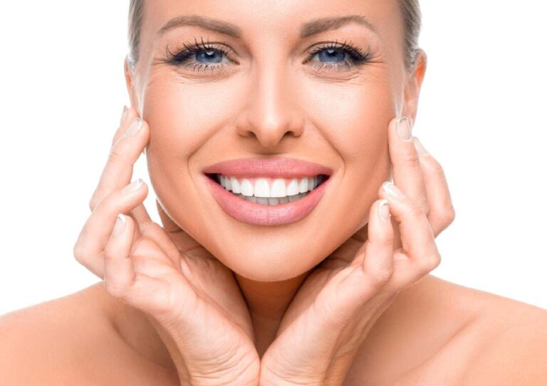 4 Best Anti-Aging Facials That Benefit Your Skin